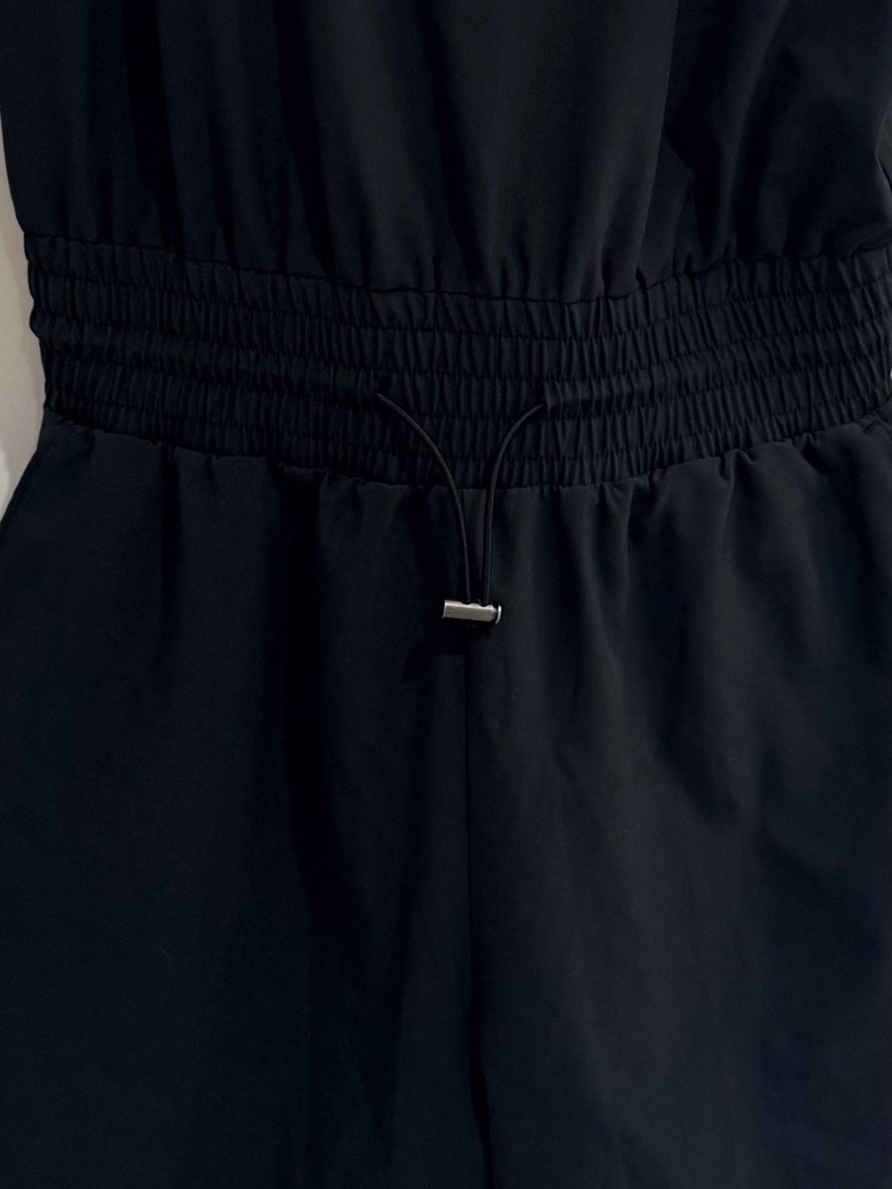 Abercrombie & Fitch  Sleeveless Athletic Romper with Elastic Waist - Picture 4 of 4
